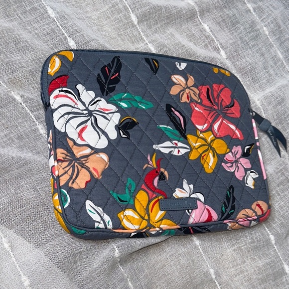 Vera Bradley Coastal Paradise Pattern Tablet Protection Zippered Case NWOT - Picture 10 of 13